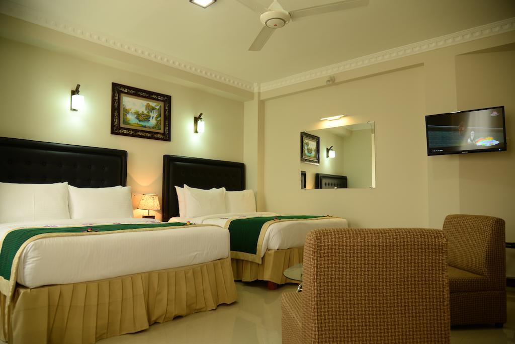 Lazaani Hotel Коломбо Екстериор снимка