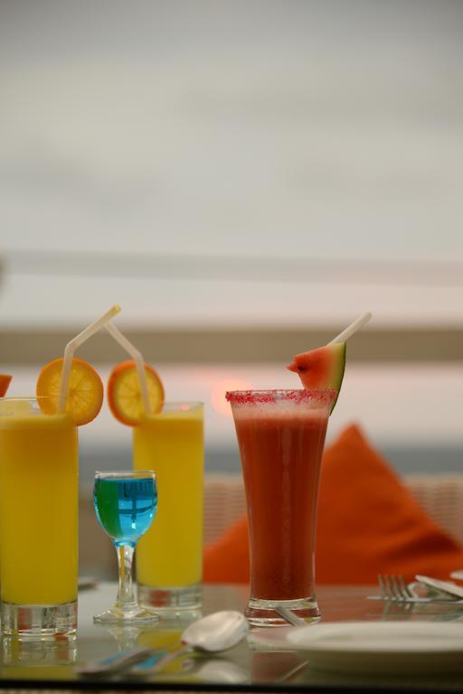 Lazaani Hotel Коломбо Екстериор снимка
