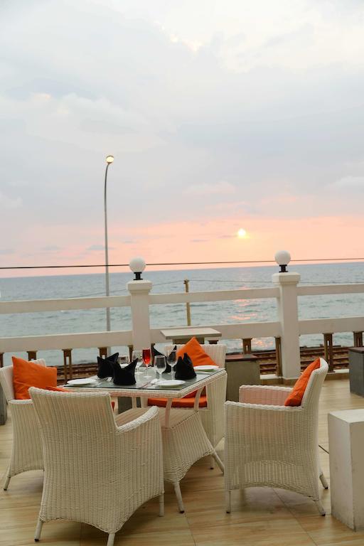 Lazaani Hotel Коломбо Екстериор снимка